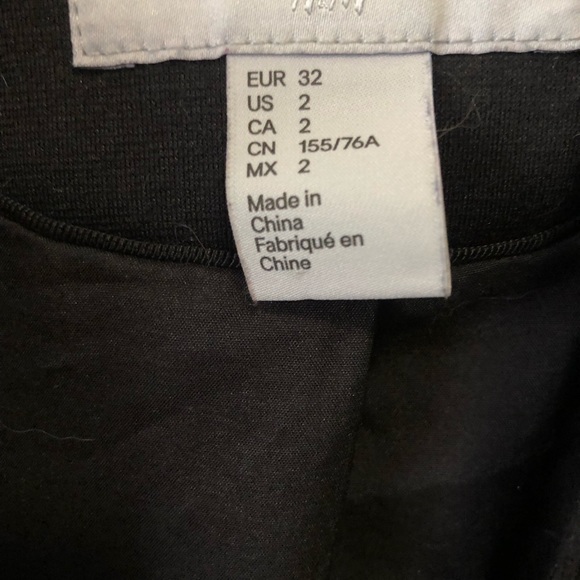 H&M black blazer size 2 - Picture 5 of 5